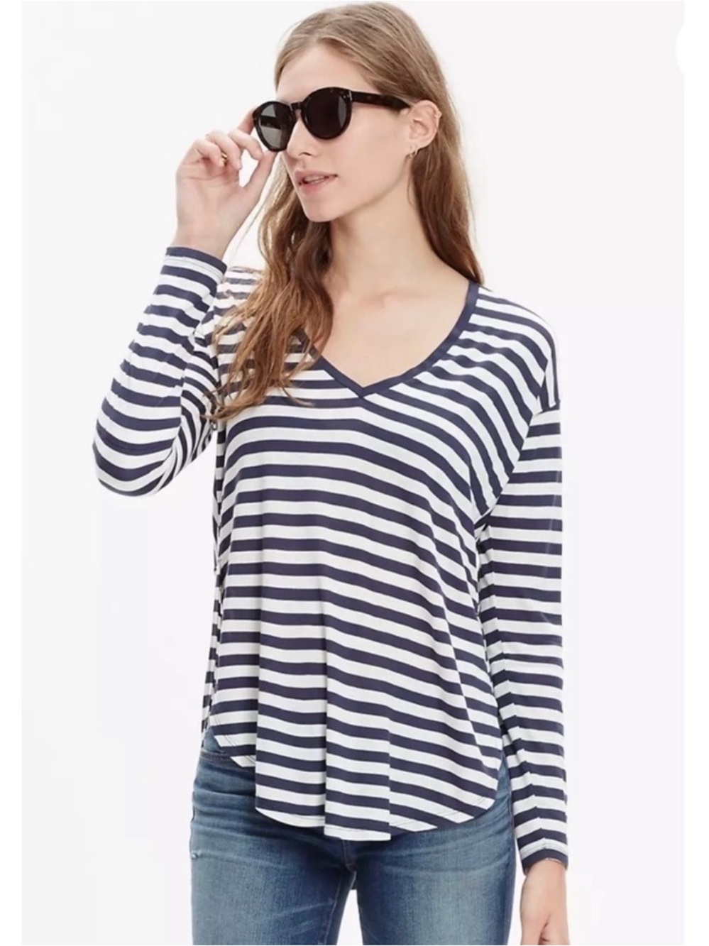 MADEWELL‎ | Striped Anthem V-Neck Long Sleeve Top in Navy and White Sz. Small